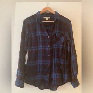 Navy and maroon women’s flannel